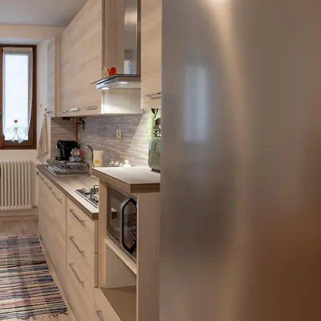 Al Laghée - New 2 Bedroom In Center Appartement