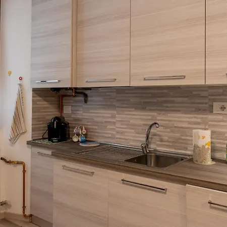 Al Laghée - New 2 Bedroom In Center