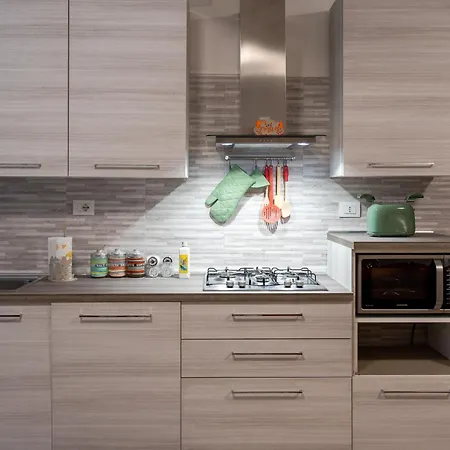 Apartament Al Laghee - Large New Modern In Center Town Gravedona