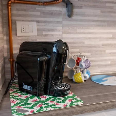 Al Laghee - Large New Modern In Center Town Appartement *