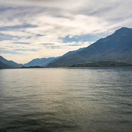 Al Laghee - Large New Modern In Center Town Appartement