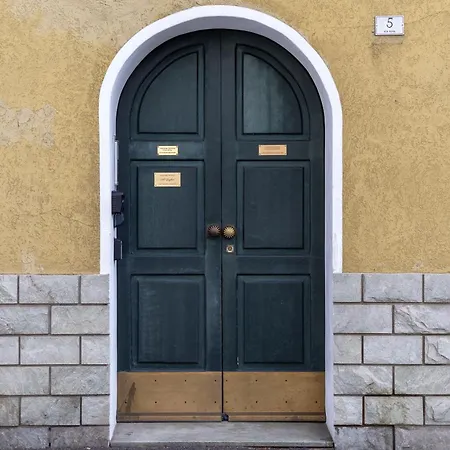 Apartment Al Laghée - Large New Modern In Center Town