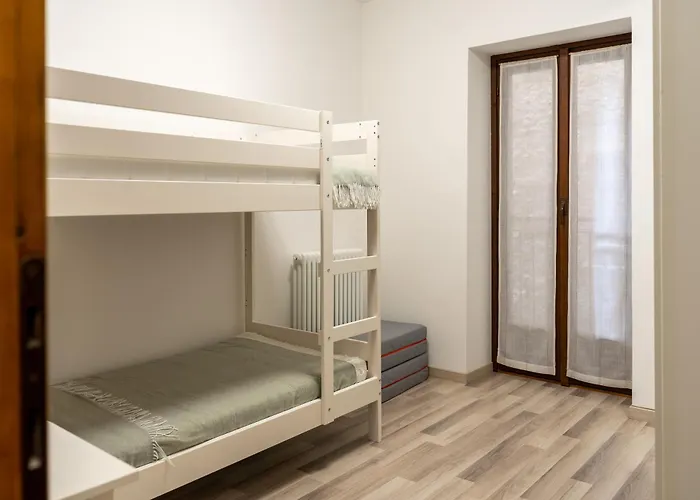 Al Laghee - Large New Modern In Center Town Daire