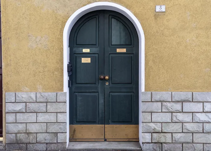 Daire Al Laghee - Large New Modern In Center Town